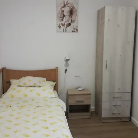 Apartment Gabi Apartman *